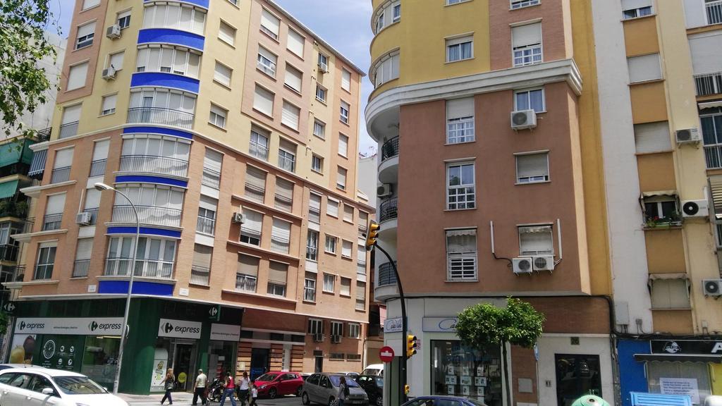 Fan Flat Eugenio (Adults Only) Apartment Малага Екстериор снимка